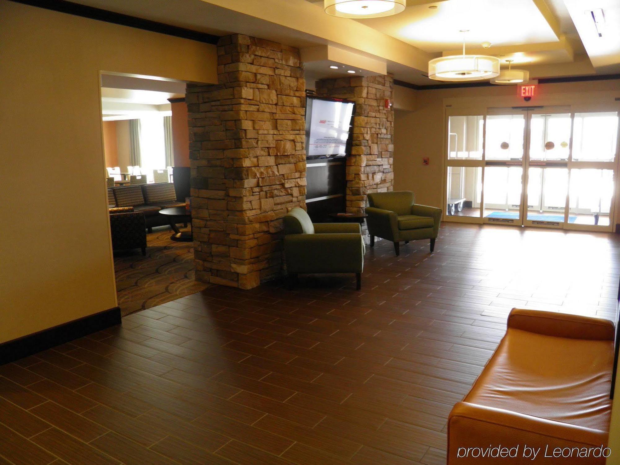 Holiday Inn Express & Suites Overland Park By Ihg Exterior foto